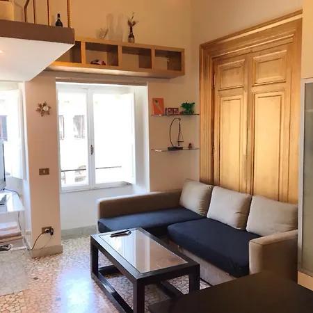 Galleria Umberto I Apartment *